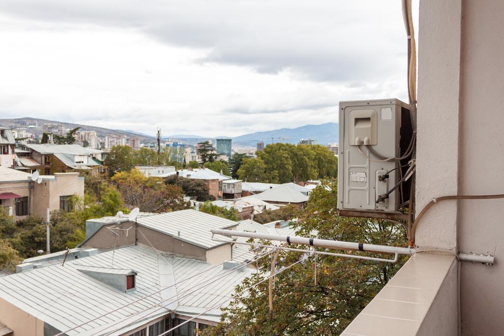 Apartment Janashia Tbilisi ภายนอก รูปภาพ